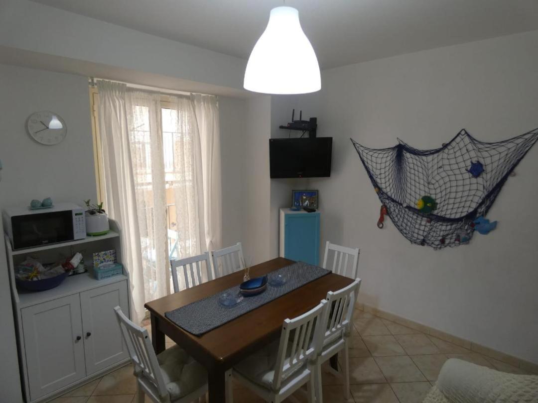 Playa Bonita Relax House Apartment Scilla Exterior photo